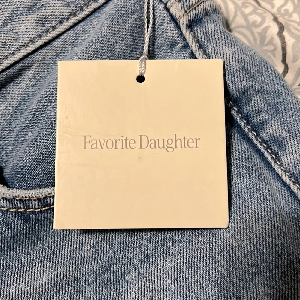 Favorite Daughter new tag